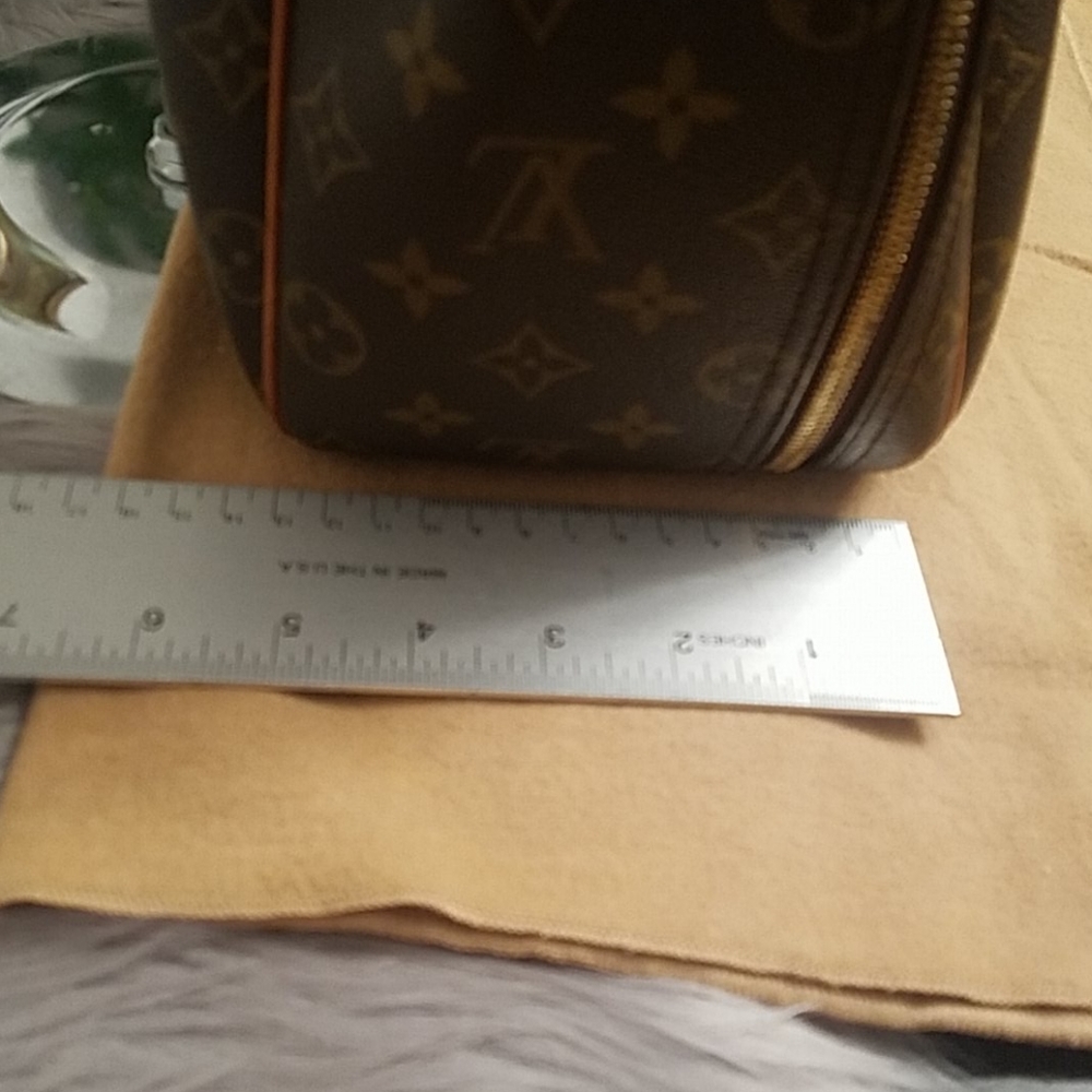 Lv excursion Monogram Bag - Picture 13 of 14